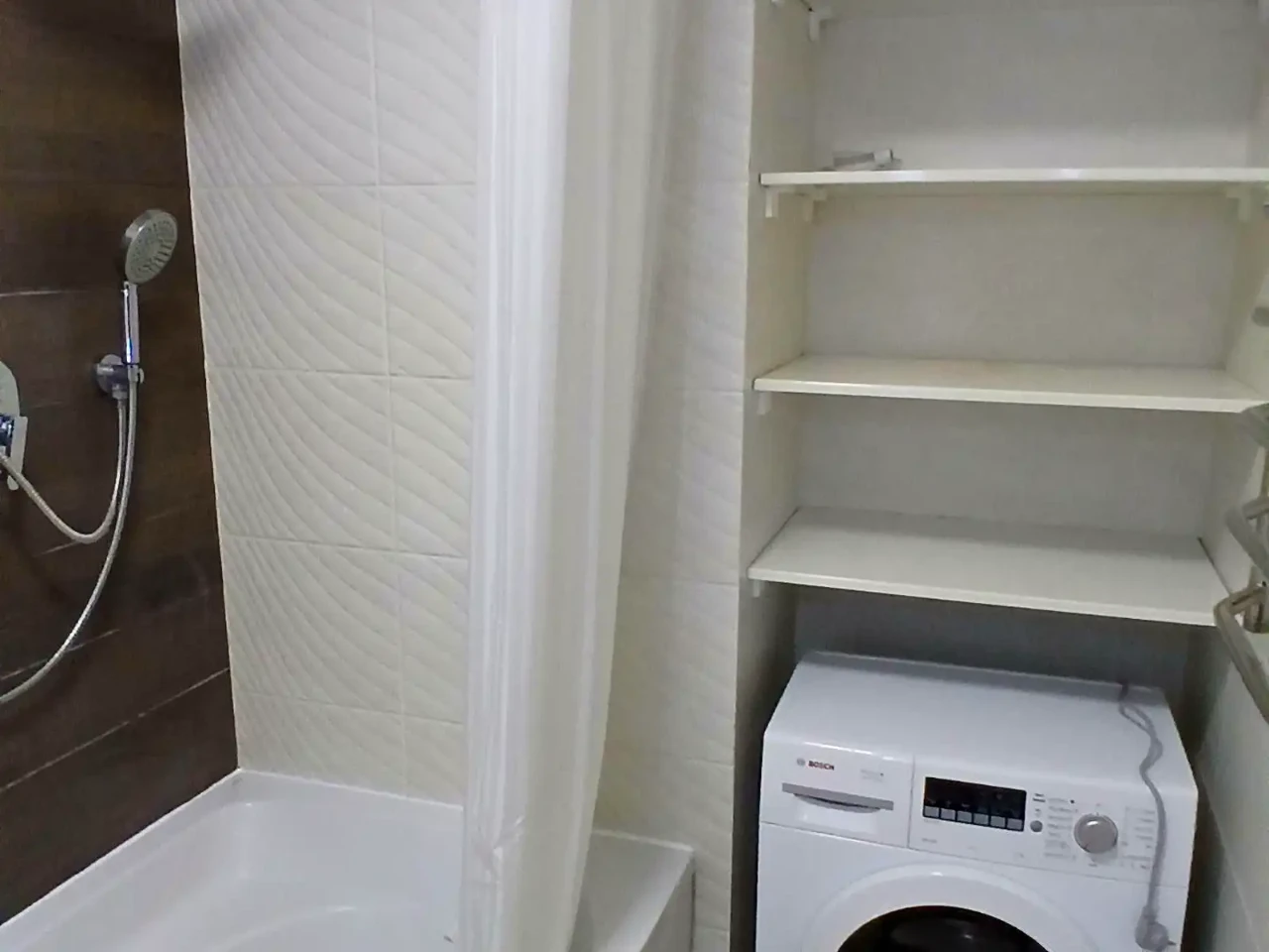 Rent 1-room apartment 47 m² 3/25 floor