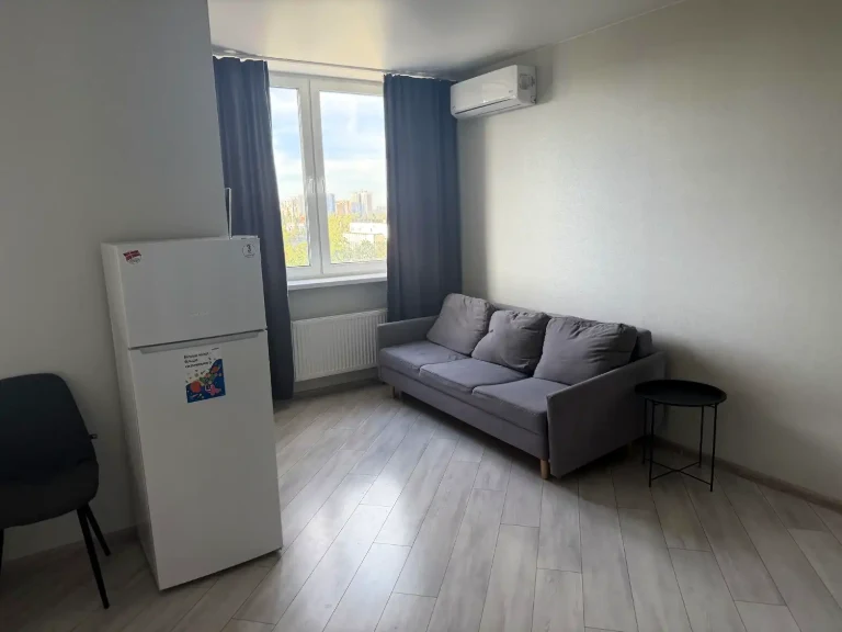 Оренда квартири 1-кімн. 30 м² 9/18 пов.