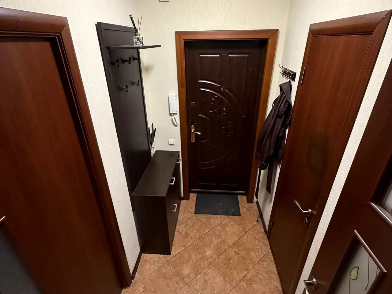 Оренда квартири 1-кімн. 30 м² 1/9 пов.