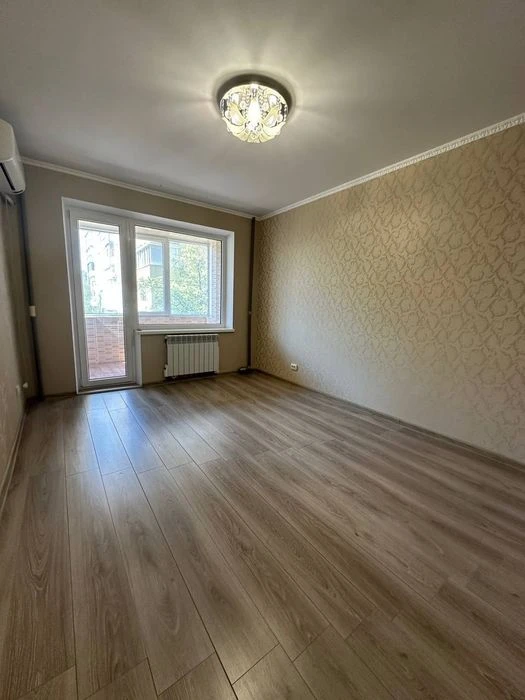 Продам 2х.квартиру.Набережная.Речка Днепр