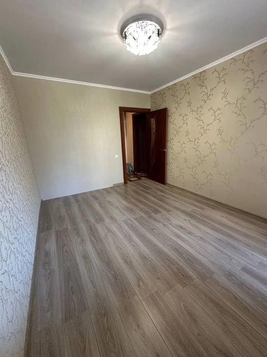 Продам 2х.квартиру.Набережная.Речка Днепр