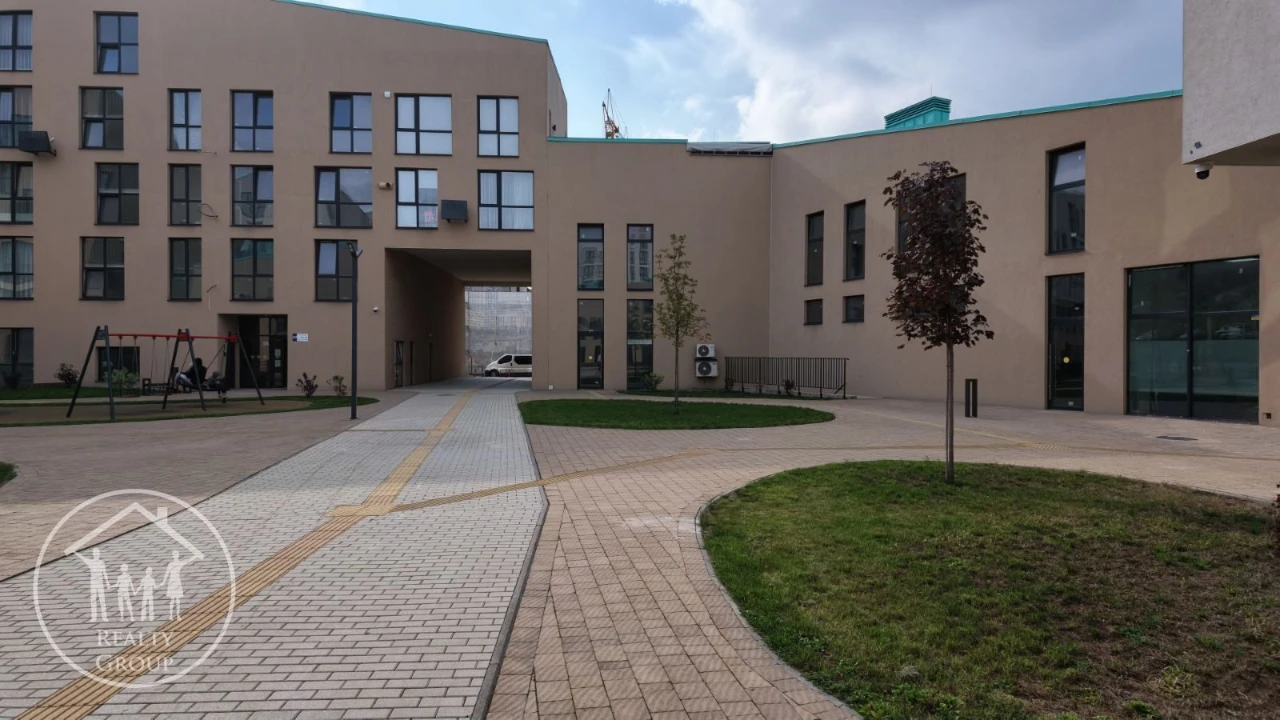 Продаж 1-кімнатна квартири 45м2 Підзамче