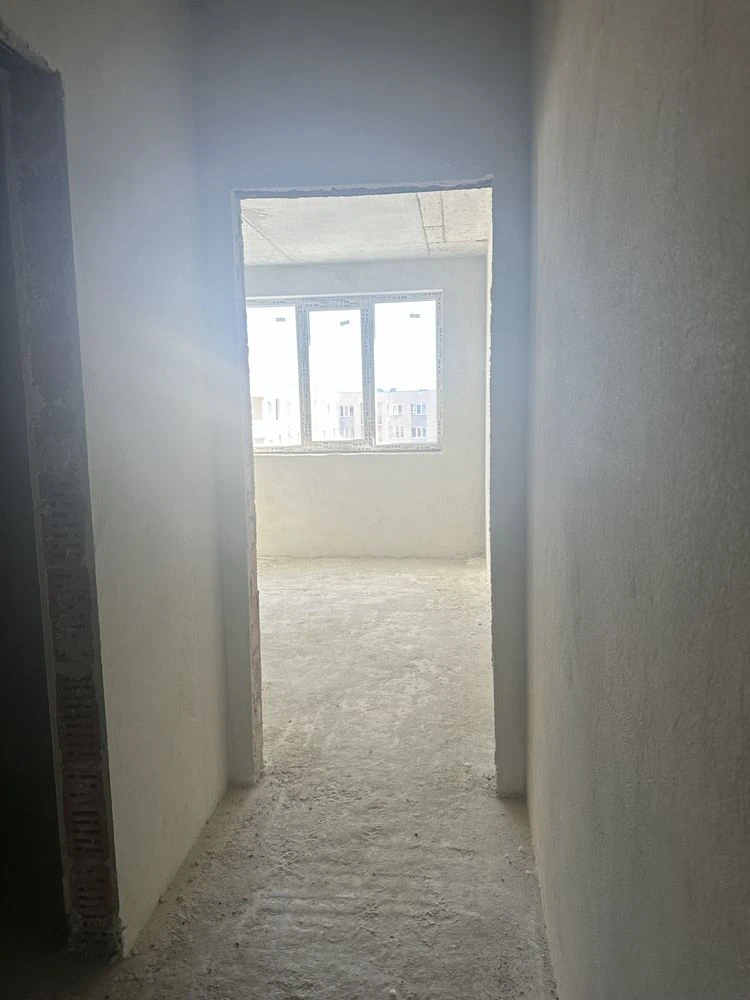 2-room apartment St. 67 sq.m 8/8 building. Building 78 thousand UAH