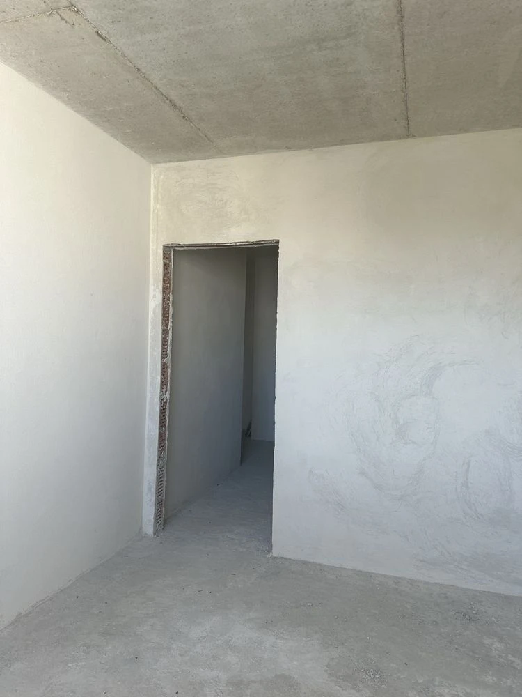 2-room apartment St. 67 sq.m 8/8 building. Building 78 thousand UAH