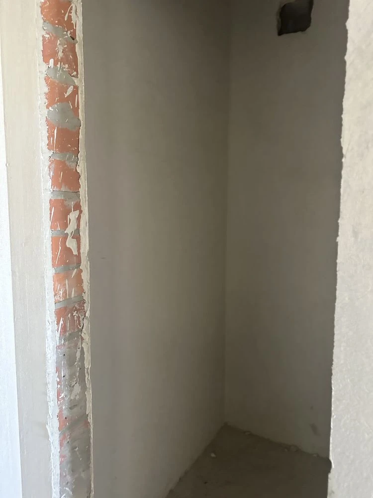 2-room apartment St. 67 sq.m 8/8 building. Building 78 thousand UAH