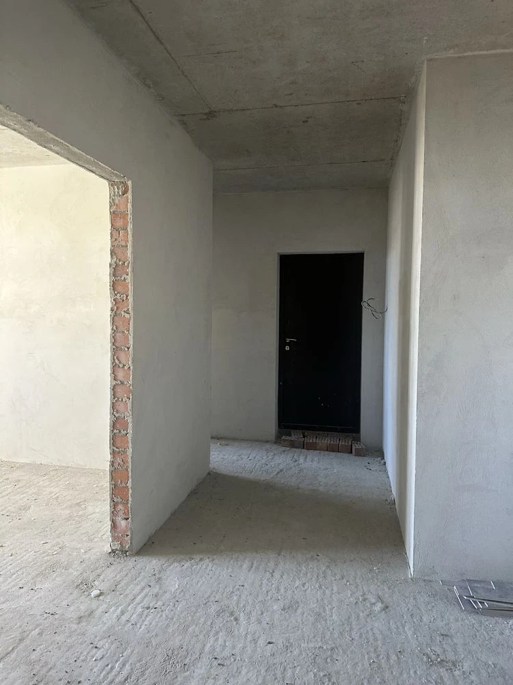 2-room apartment St. 67 sq.m 8/8 building. Building 78 thousand UAH