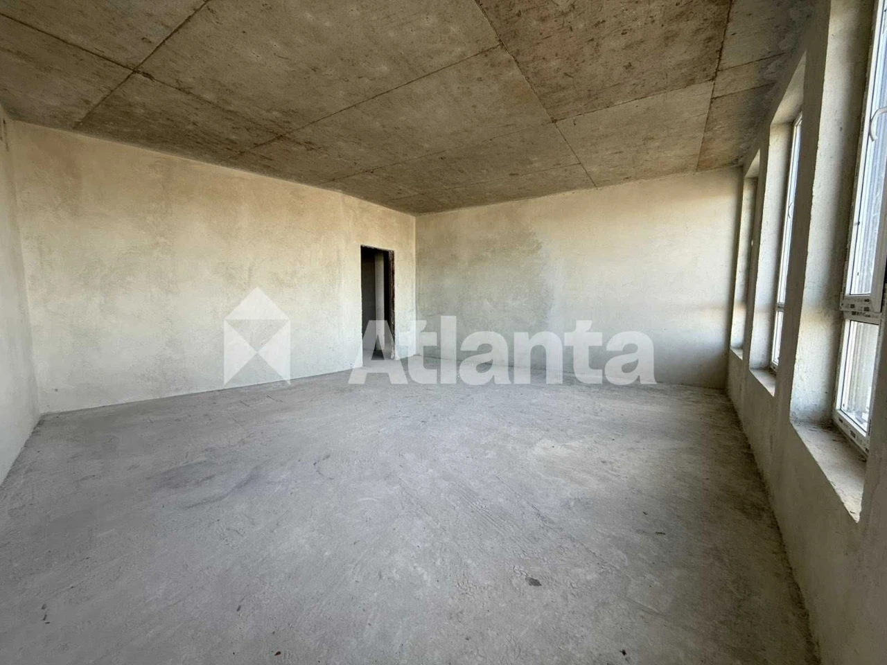 Apartment with a terrace in GreenVille Park with a view of all of Lviv
