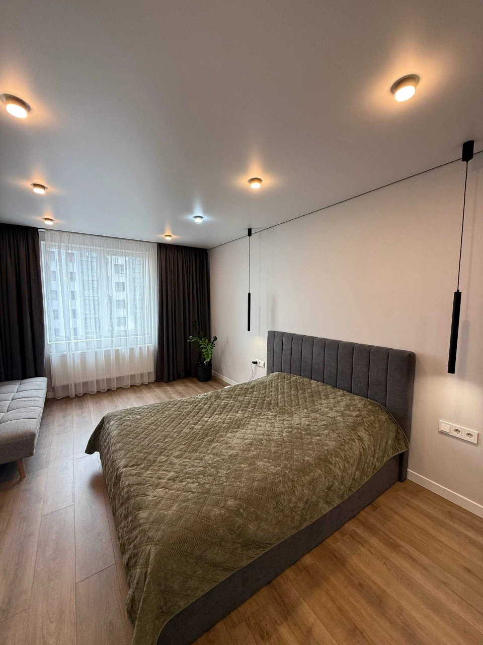 Sale of a spacious one-room apartment with a studio kitchen at