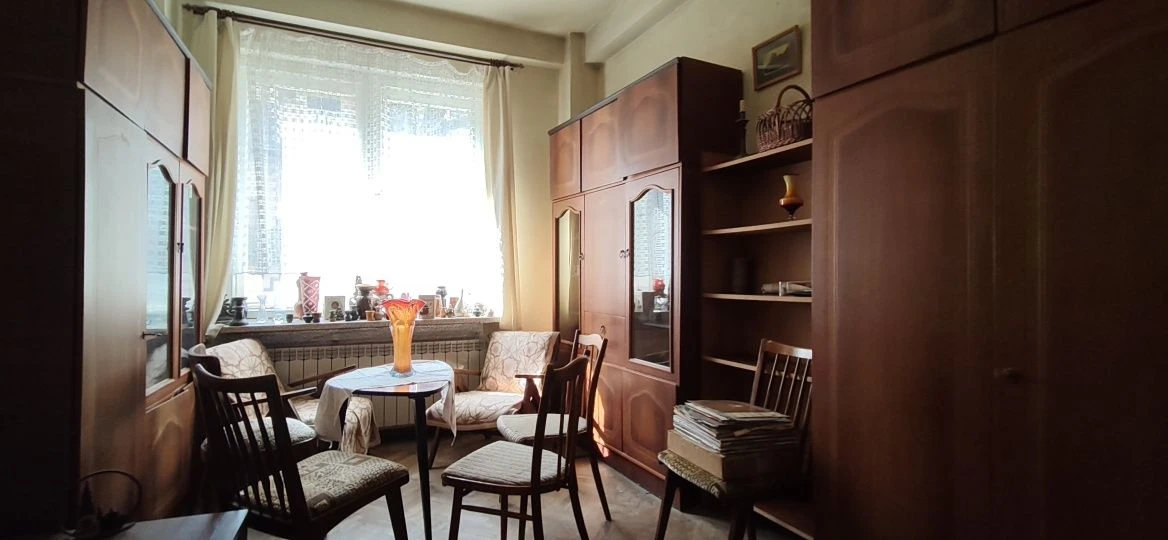 Продажа 2-к квартиры ул. Саксаганского 6, дом нотариусов, цен