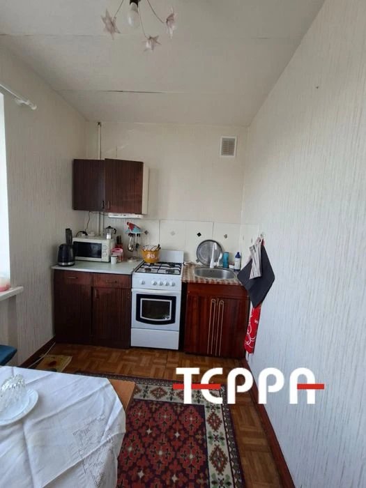 Продажа: Трехкомнатная квартира, Кичкас