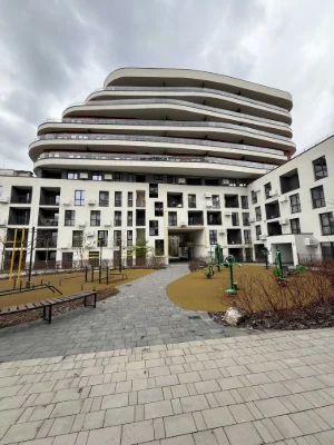 Sale of an apartment in the Viking Park business class residential complex, Green Street 1