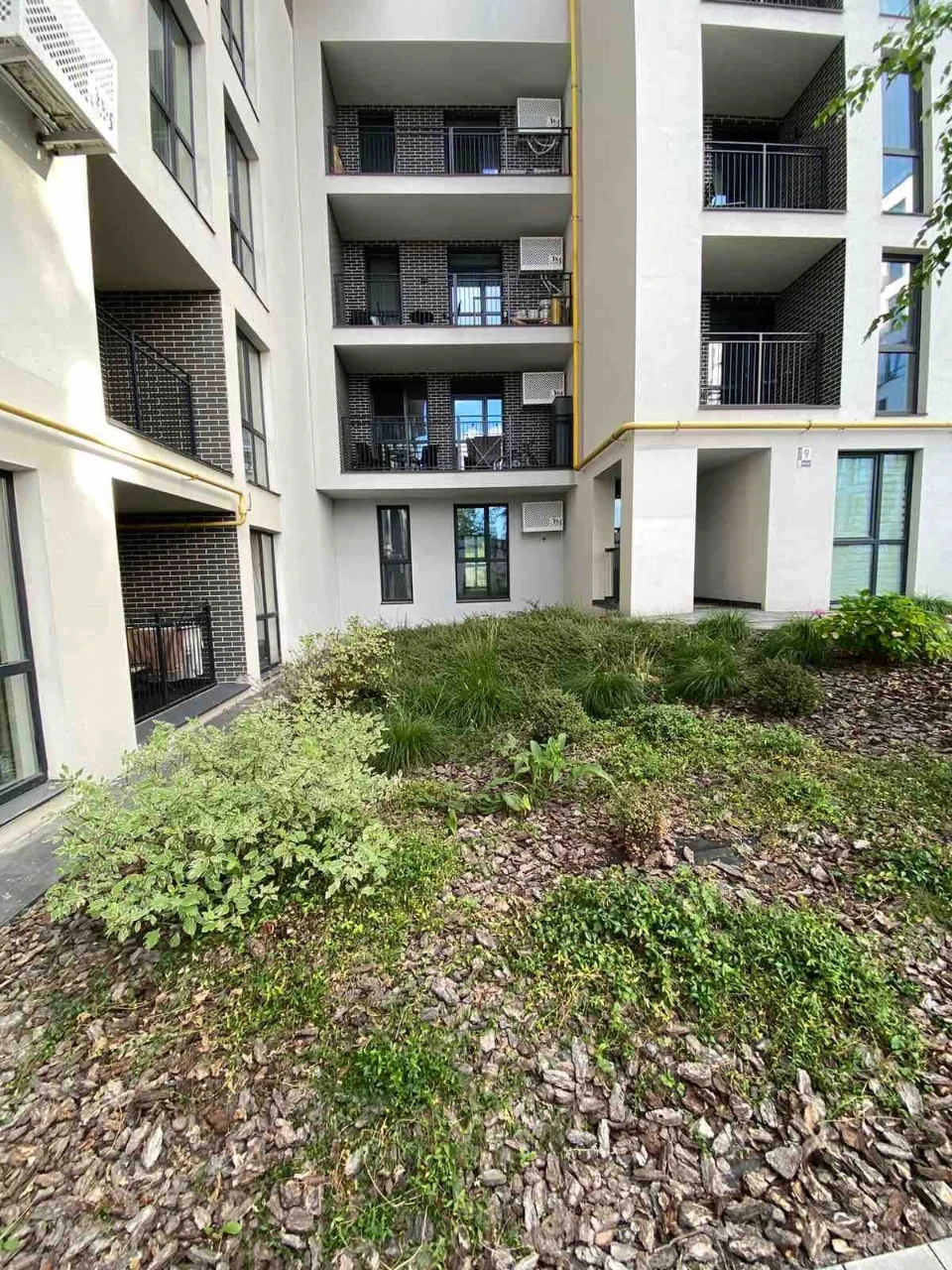Sale of an apartment in the Viking Park business class residential complex, Green Street 1