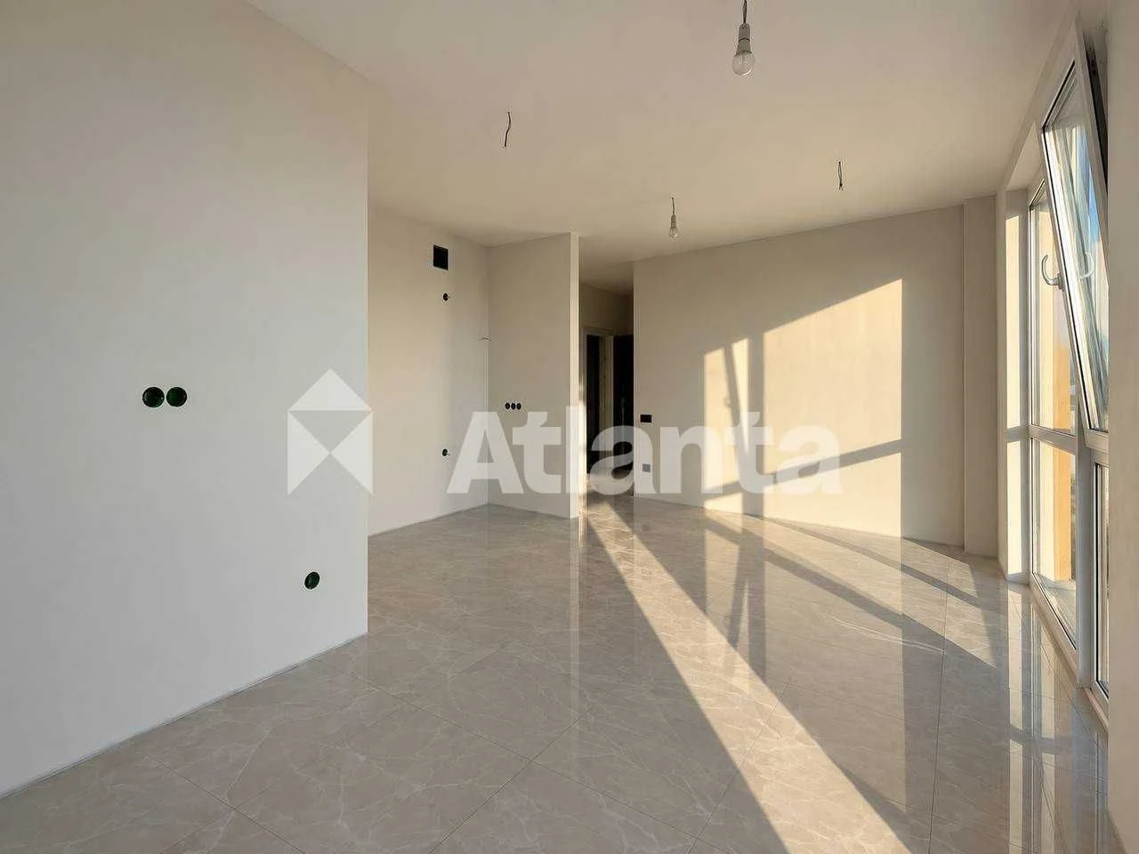 Sale of a 2-room apartment with renovation in residential complex "Veza" on St. Bohdana