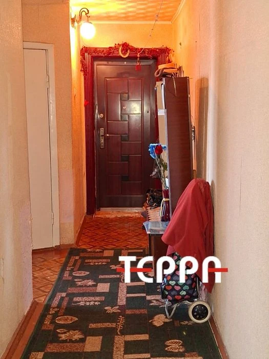 Продажа: Трехкомнатная квартира, Кичкас