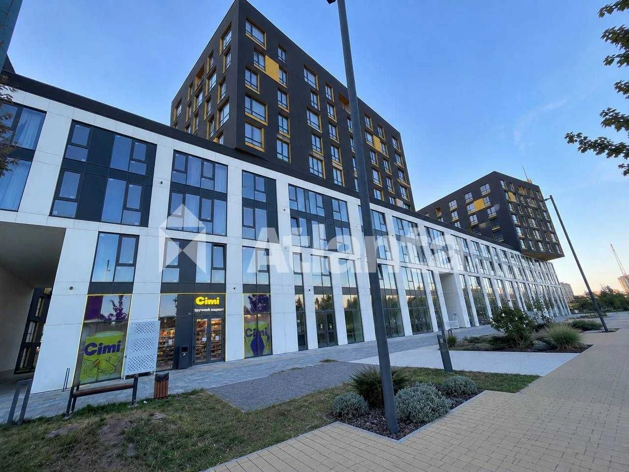 Sale of a 2-room apartment with renovation in residential complex "Veza" on St. Bohdana