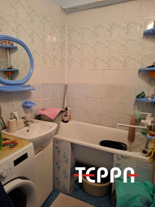 Продажа: Трехкомнатная квартира, Кичкас
