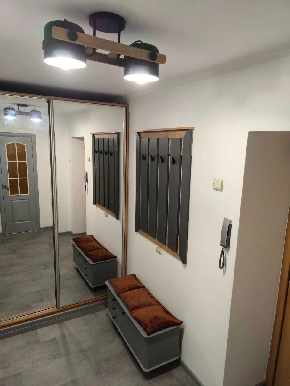 1-room apartment on Mazep Street