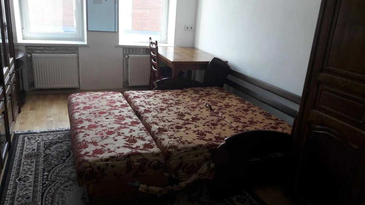 Продаж 2-кімнатної квартири в центрі Львова на проспекті Чор