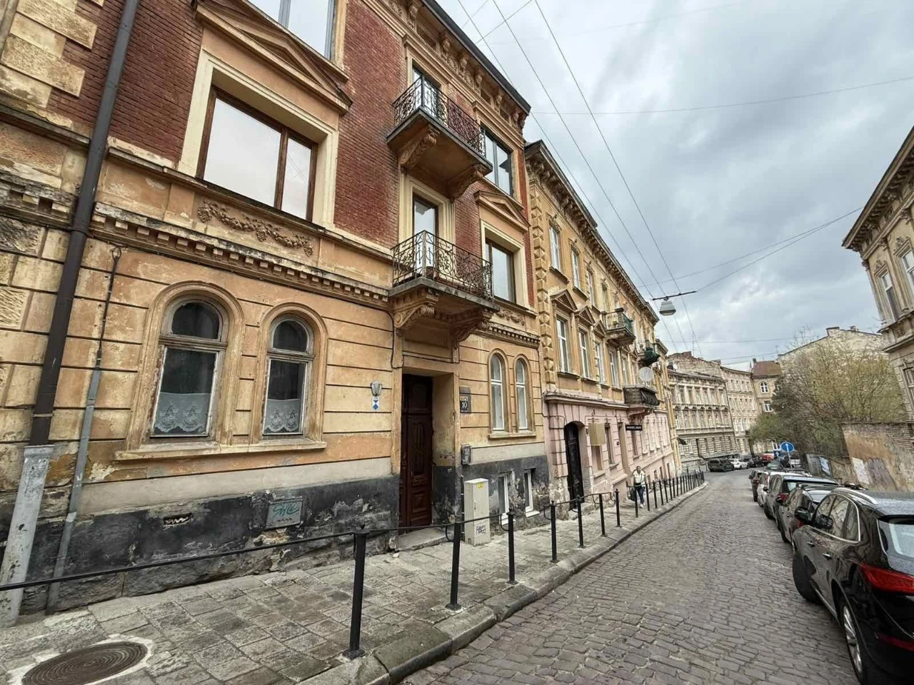Продаж 1-кімнатної квартири в центрі Львова | Каліча Гора
