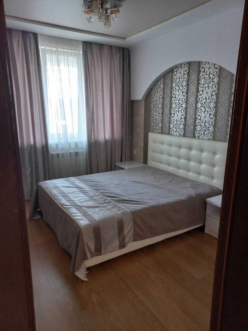 Продаж 1-кімнатної квартири з ремонтом 53м2 по вул. Липинськ