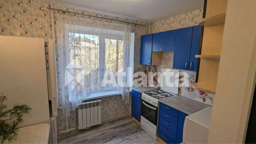 Sale of a 2-room apartment in Pushcha-Vodytsya | Renovation |