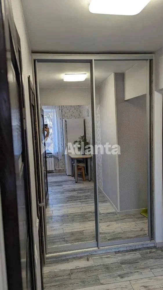 Sale of a 2-room apartment in Pushcha-Vodytsya | Renovation |