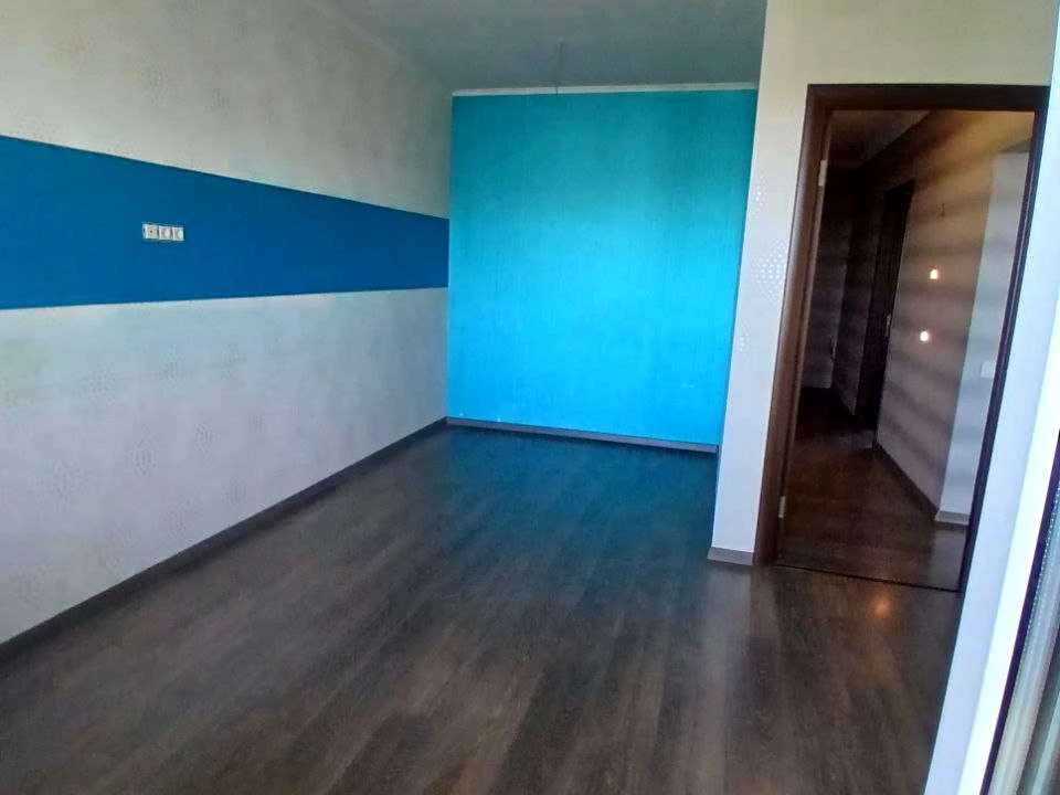 Apartment. Kyiv, Raduzhsky St.