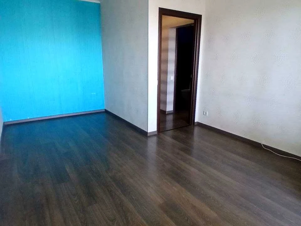 Apartment. Kyiv, Raduzhsky St.