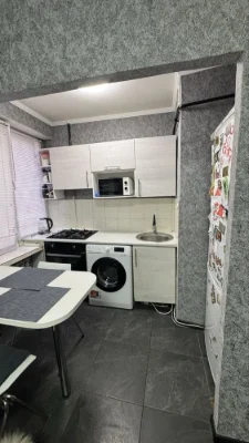 Продам 1-кімнатну квартиру-студію на Березняках
