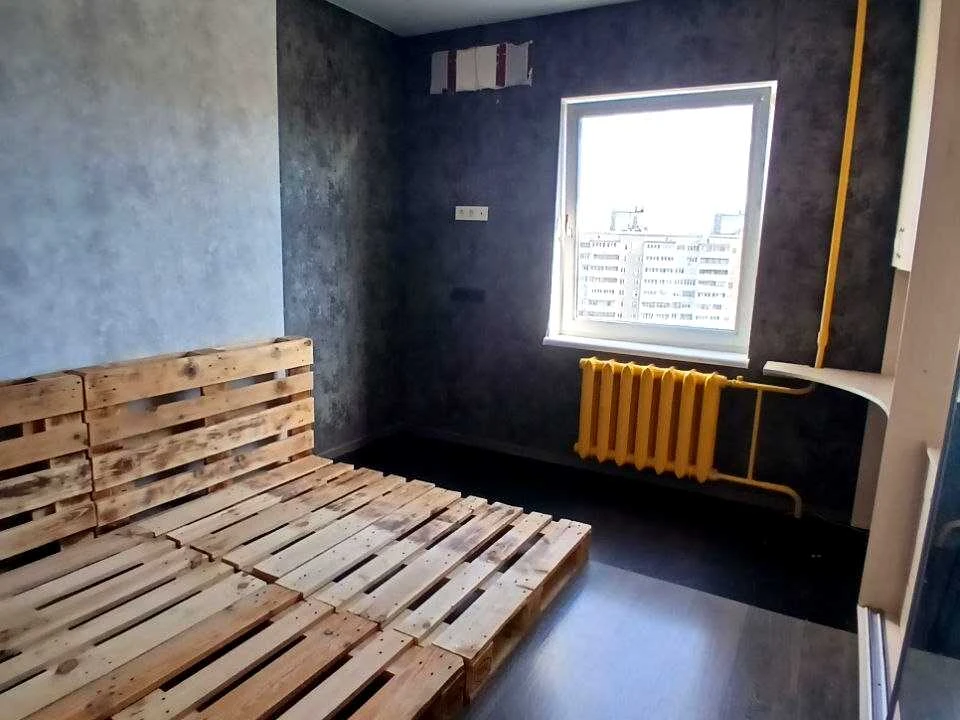 Apartment. Kyiv, Raduzhsky St.