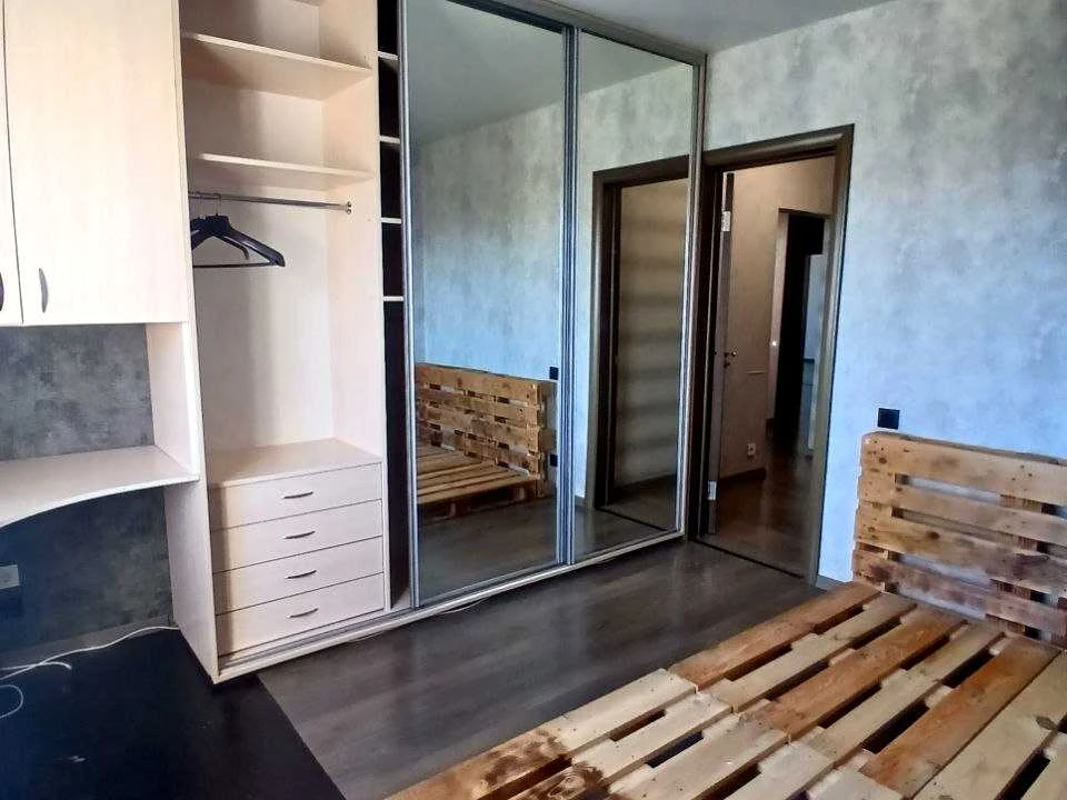 Apartment. Kyiv, Raduzhsky St.