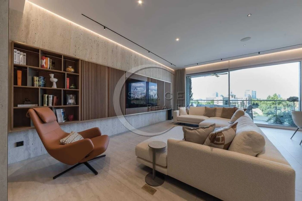 Продаж 4 квартир 175 м² ЖК Alter Ego провулок Лабораторний