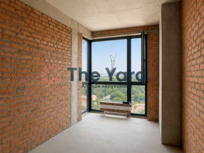 Apartment. Kyiv, Staronarodnitska St.
