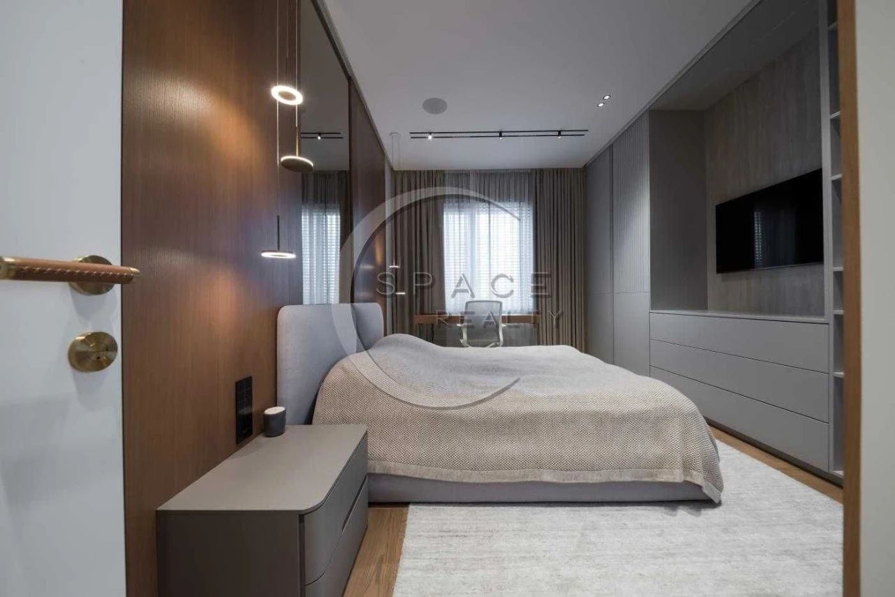 Продаж 4 квартир 175 м² ЖК Alter Ego провулок Лабораторний