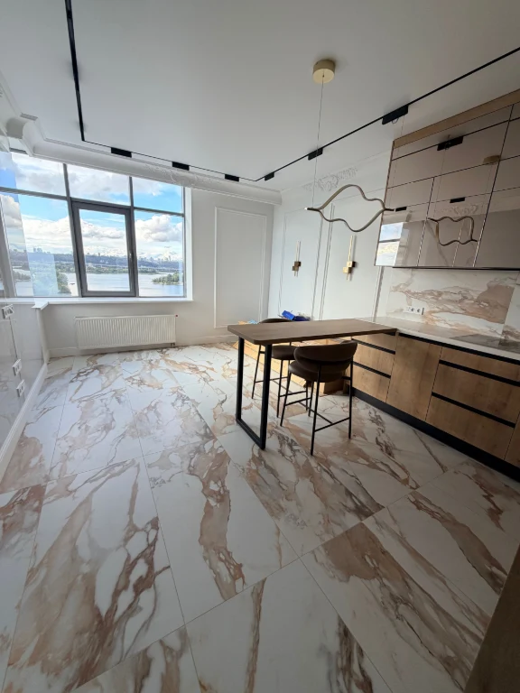 Продажа квартиры в ЖК «RiverStone”