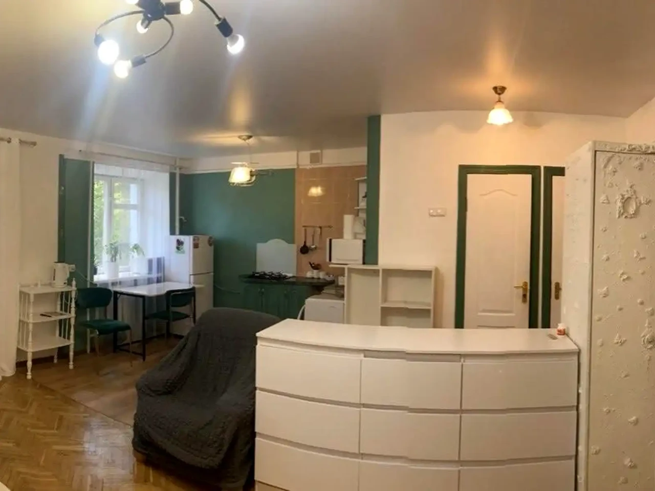 Sale of 1-room apartment 35.6 sq m 2/10 floor