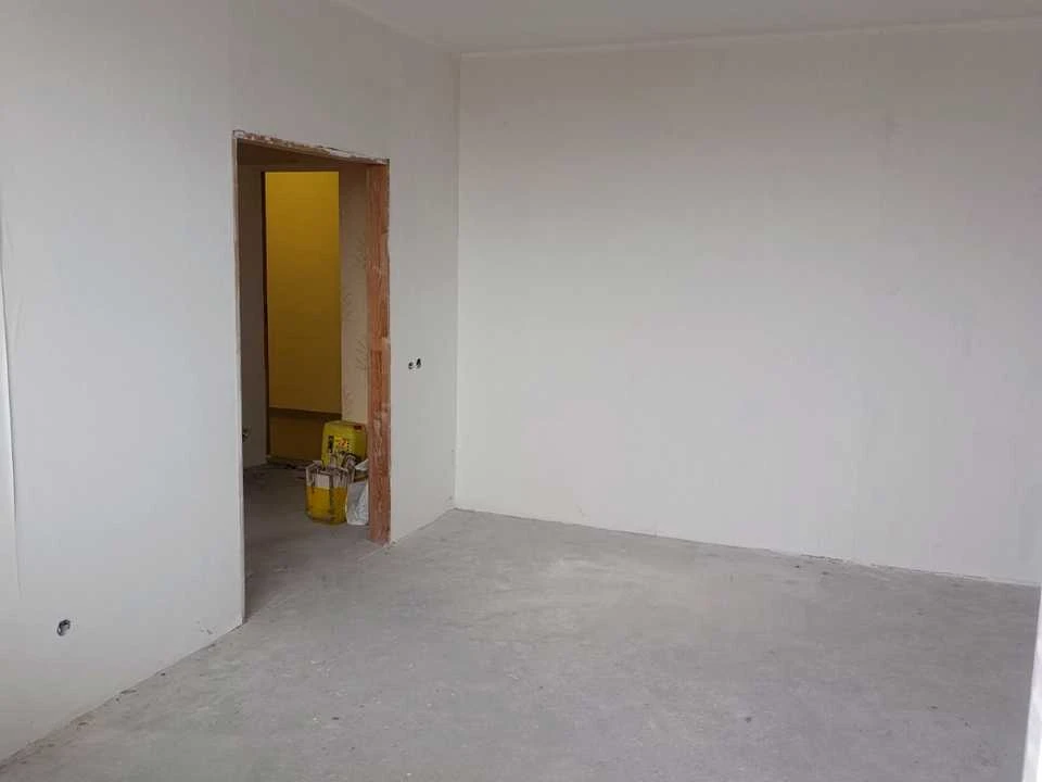 Apartment. Kyiv, Gamalievska St.
