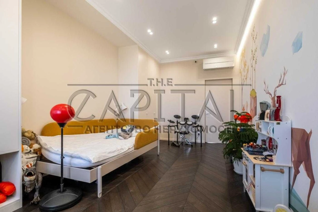Продаж/ 4-кімн. квартира з ремонтом/ 172 м2/ Альтер Его/ Alt