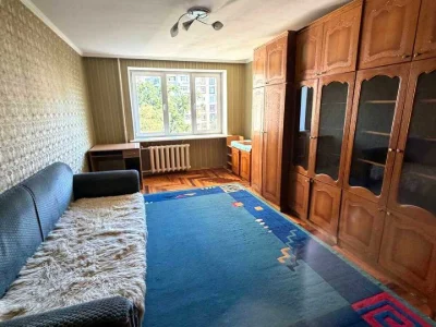 Apartment. Kyiv, Beryesteysk Street.