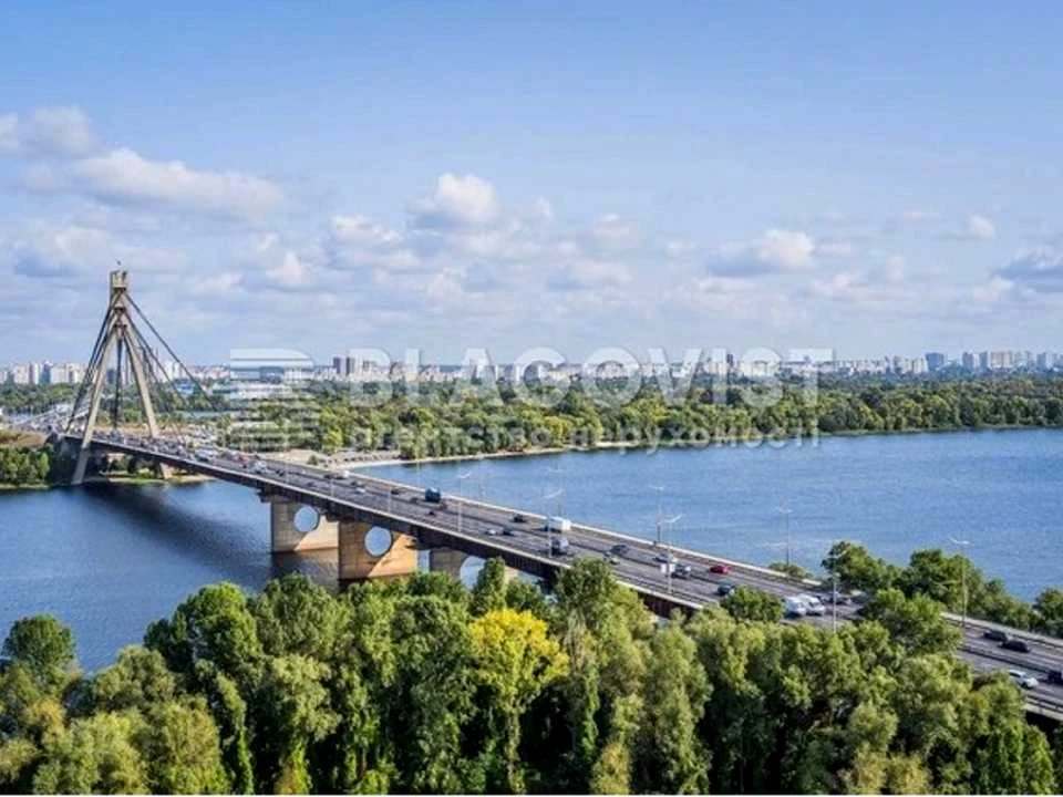 Квартира. Київ, проспект Володимира Івасюка