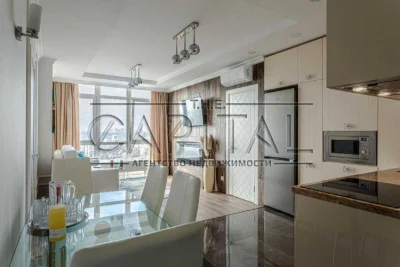 Sale of an apartment in the Podvisotsky residential complex, 77 square meters, Kakh Bendukidze, Pechersky