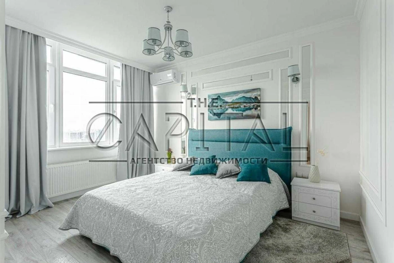 Sale of an apartment in the Podvisotsky residential complex, 77 square meters, Kakh Bendukidze, Pechersky