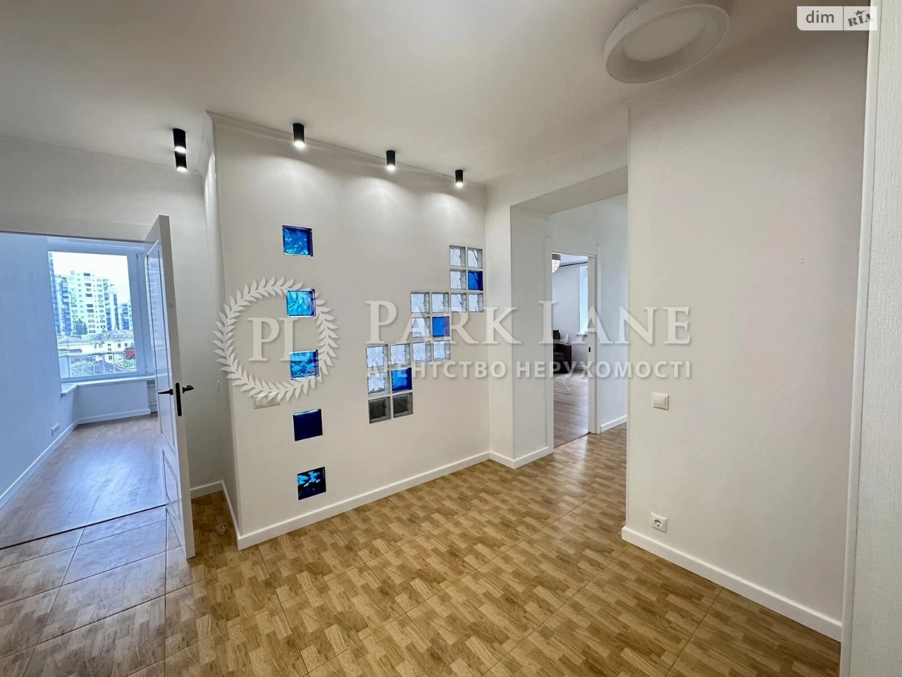 Apartment for Sale, Pecersk