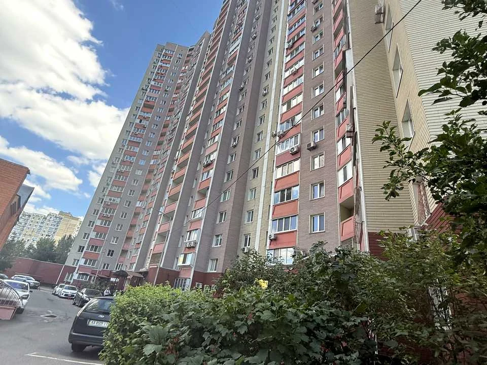 Квартира. Київ, Петра Григоренка просп.
