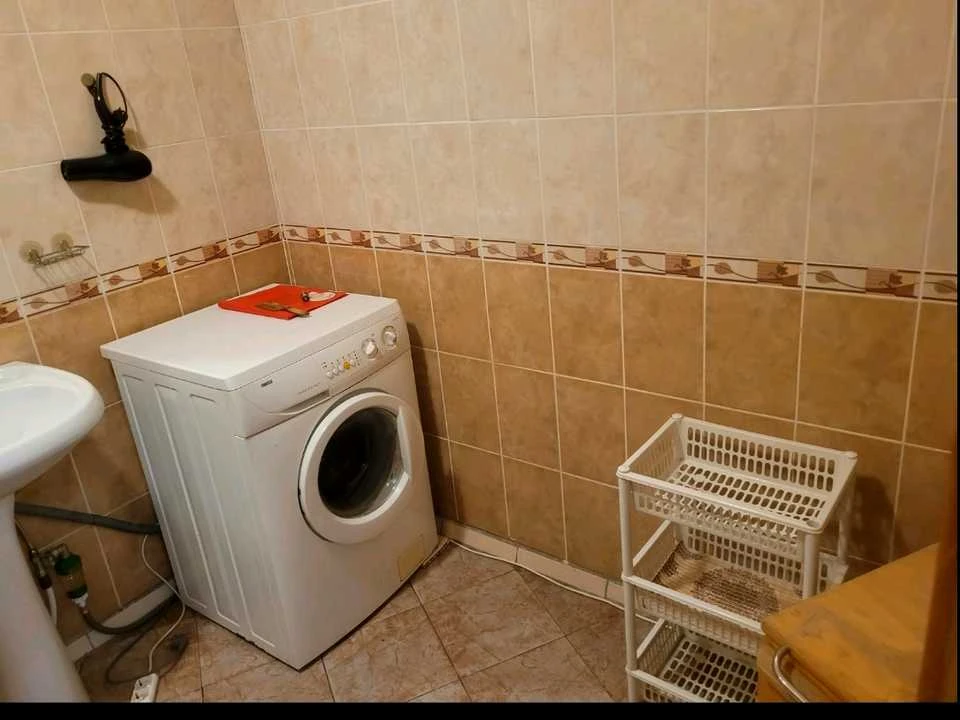 Apartment. Kyiv, Dragomanova St.
