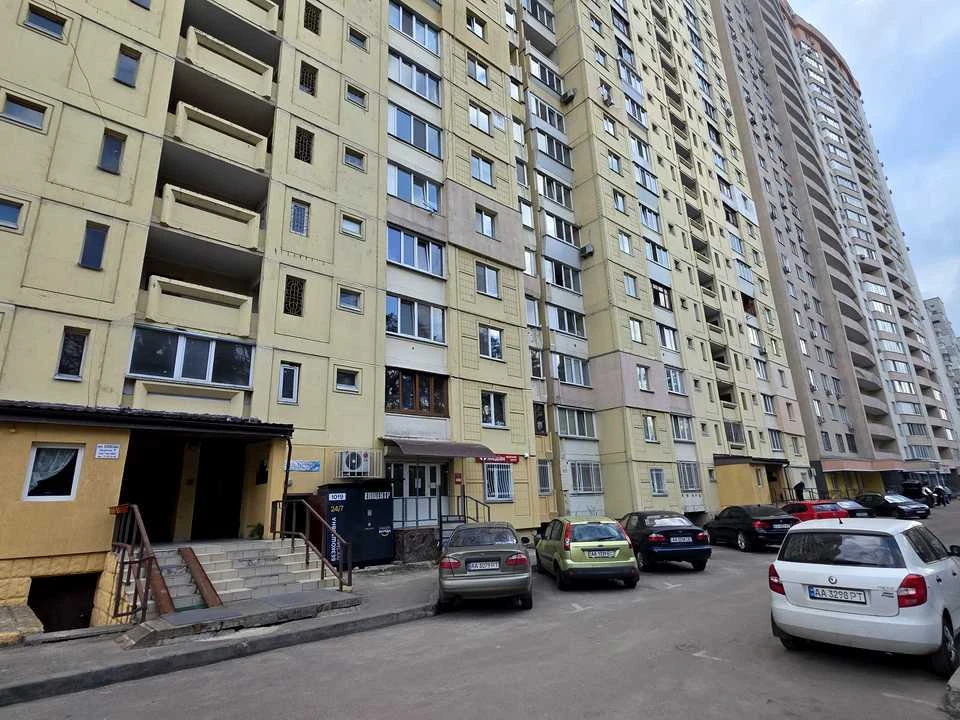 Квартира. Київ, Олевська вул.