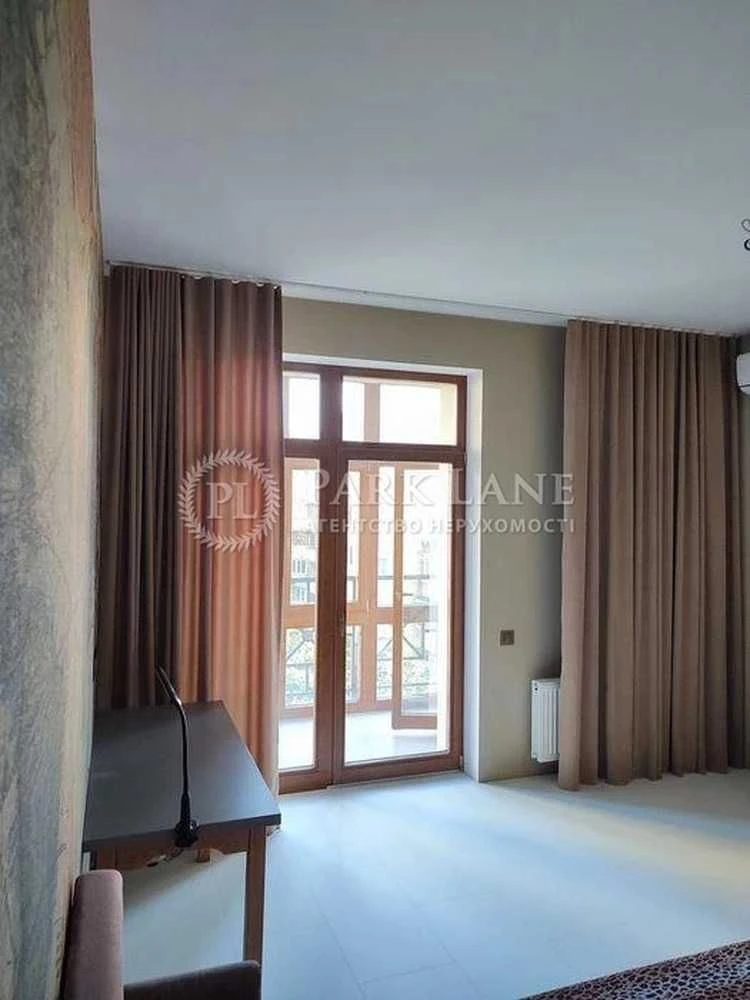 ЖК TURGENEV Renovation 3 rooms 120m² Konisky, 22a / Turgenev