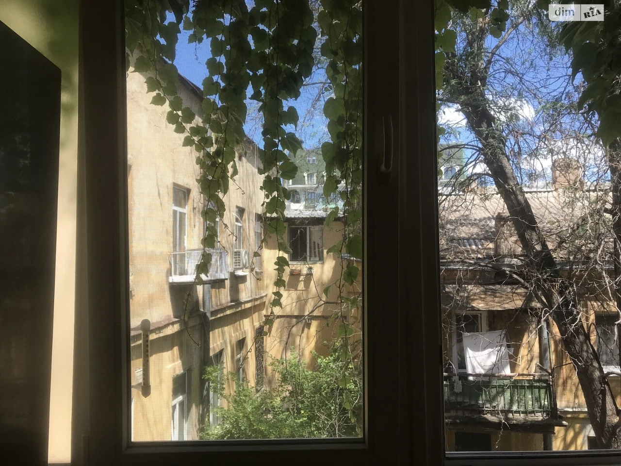 Room for sale Primorsky