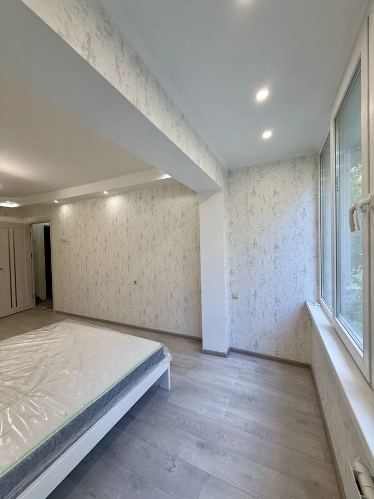 Sale of 1-room apartment, St. Pechenyzka, Tataraka district, new renovation!