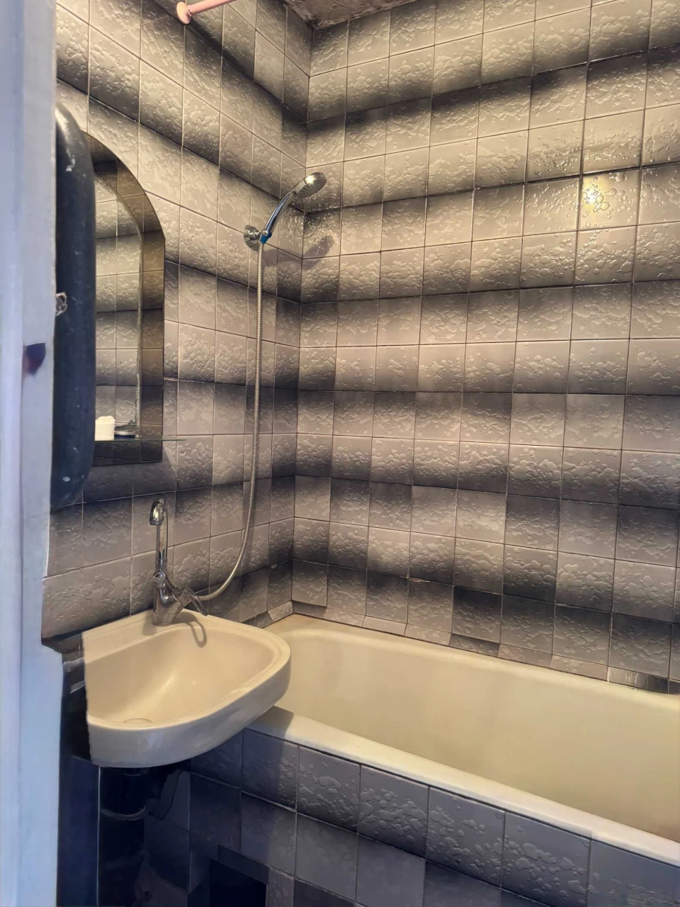 Продаж 3-кімнат. квартири 73 м². по вул. Вадима Гетьмана, 40.